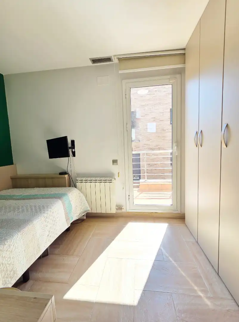 Habitación de Casa o chalet en venta en Cerdanyola del Vallès con Aire acondicionado, Calefacción y Jardín privado