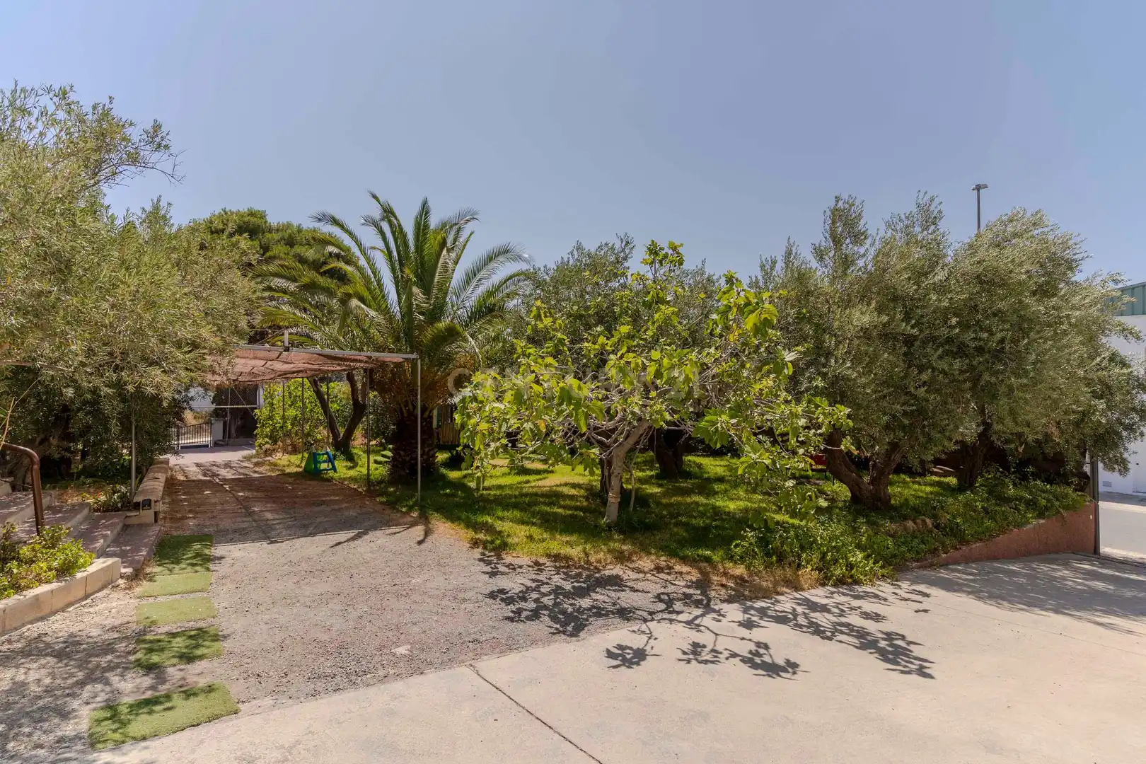 Jardín de Edificio en venta en Gójar