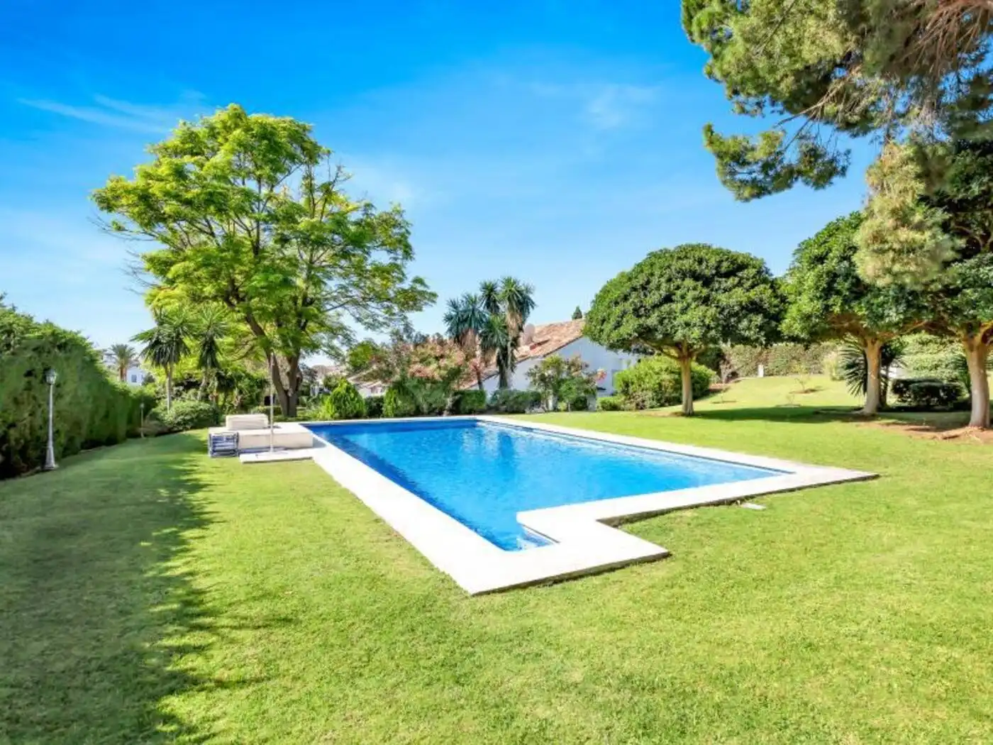 Penthouse with terrace for sale in Nueva Andalucía, imagen 3