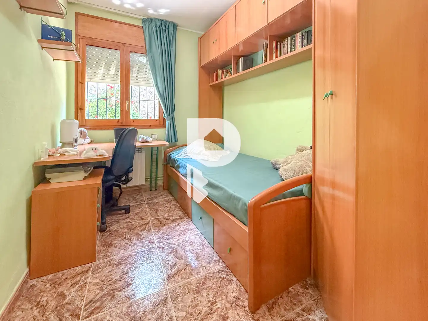 Habitación de Casa o chalet en venta en Vallirana con Calefacción, Jardín privado y Terraza