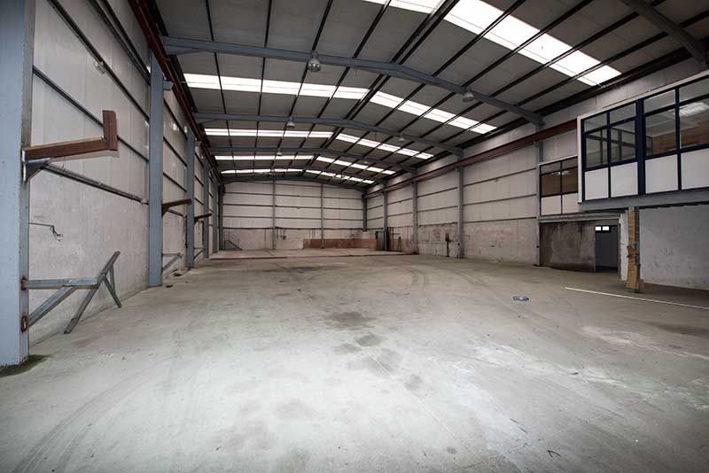 Industrial buildings for sale in Moraña  with Heating
