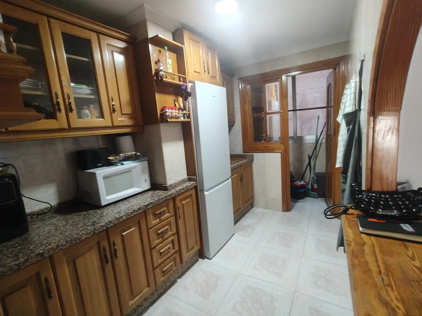 Cocina de Piso en venta en Baza con Amueblado