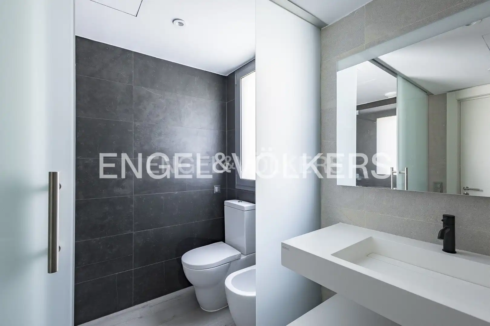 Baño de Ático en venta en Esplugues de Llobregat con Aire acondicionado, Calefacción y Terraza