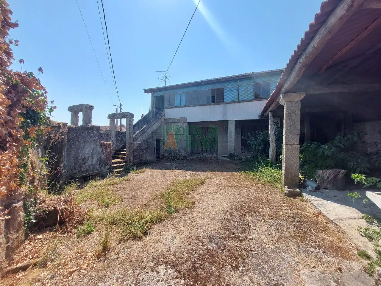 Country homes for sale in Amoeiro