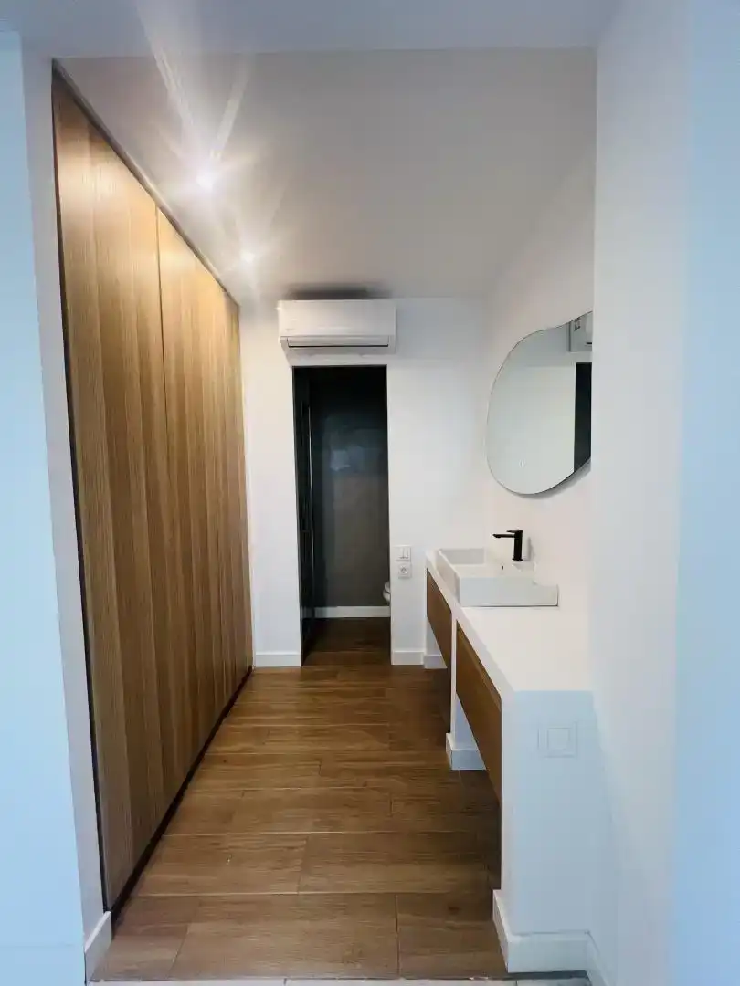 Bany de Casa o xalet de lloguer en  Madrid Capital amb Aire condicionat
