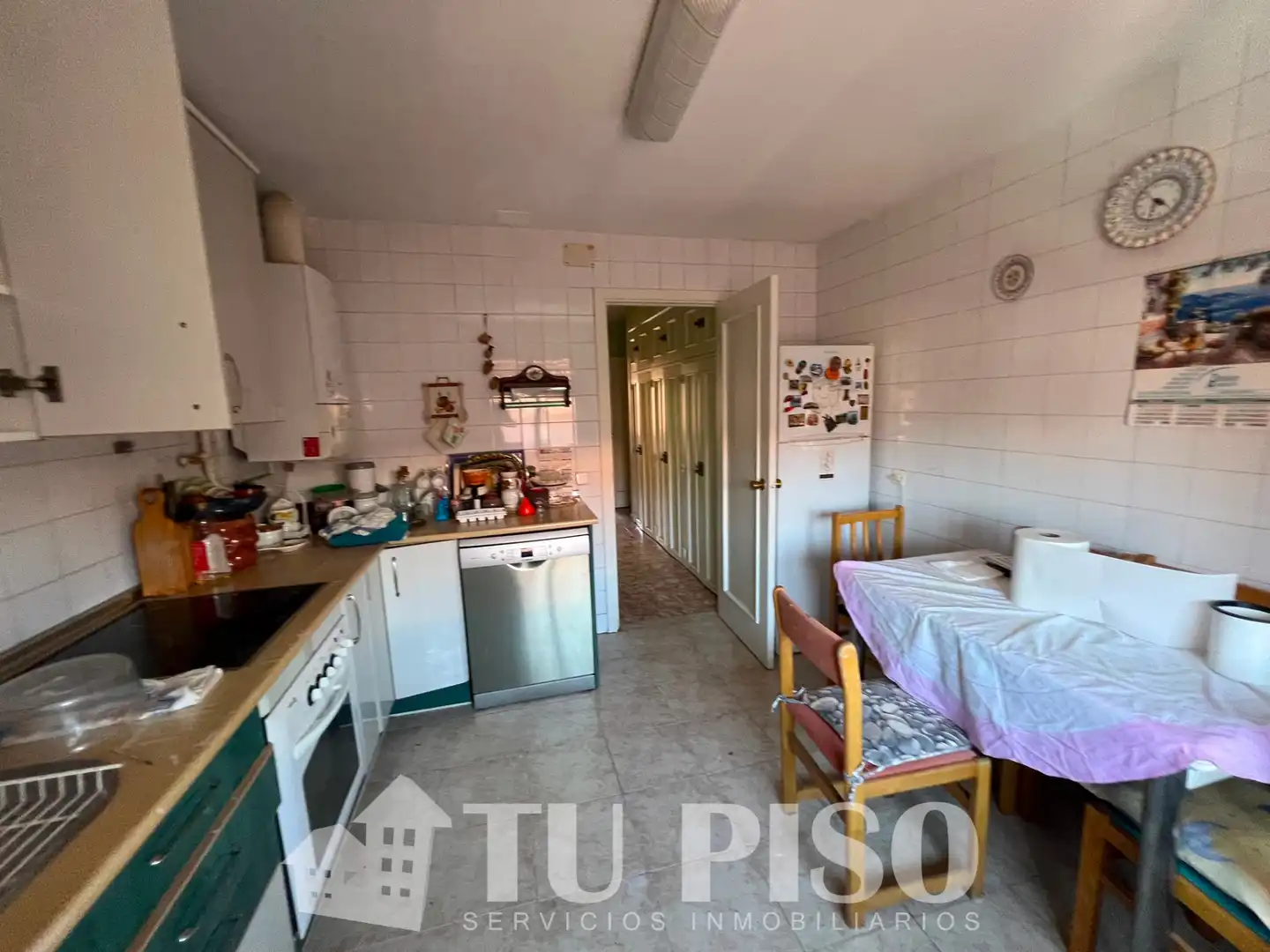 Cocina de Piso en venta en Madrid con Calefacción, Terraza y Amueblado