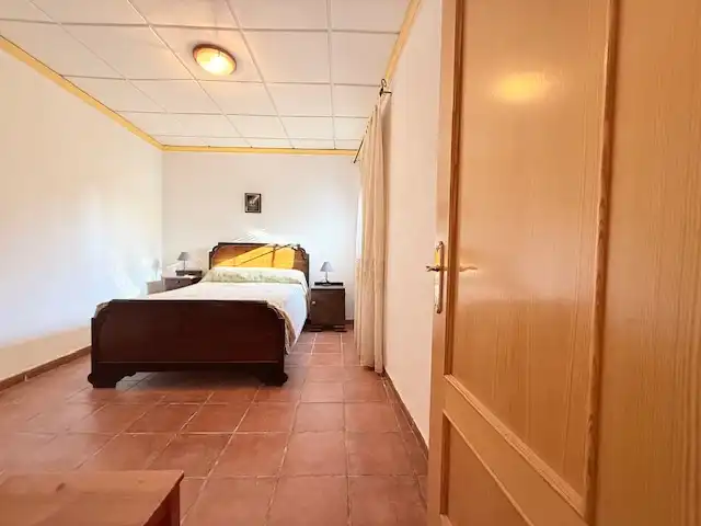 Dormitori de Finca rústica en venda en Cabanes amb Jardí privat, Terrassa i Piscina