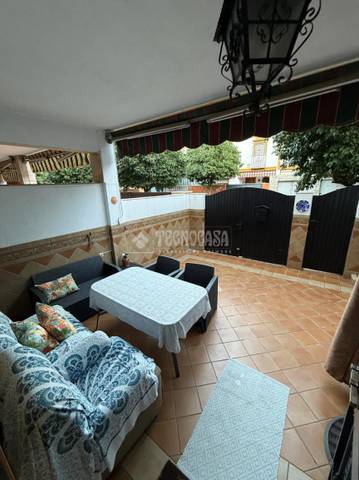 Casa adosada en Venta en Colores -  Entreparques