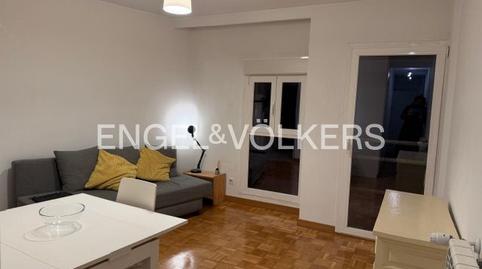Foto 4 de Apartamento de alquiler en Calle de Evaristo San Miguel, Argüelles,  Madrid Capital