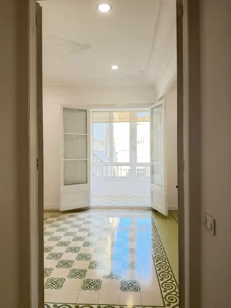 Piso en venta en Barcelona con Aire acondicionado, Calefacción y Trastero
