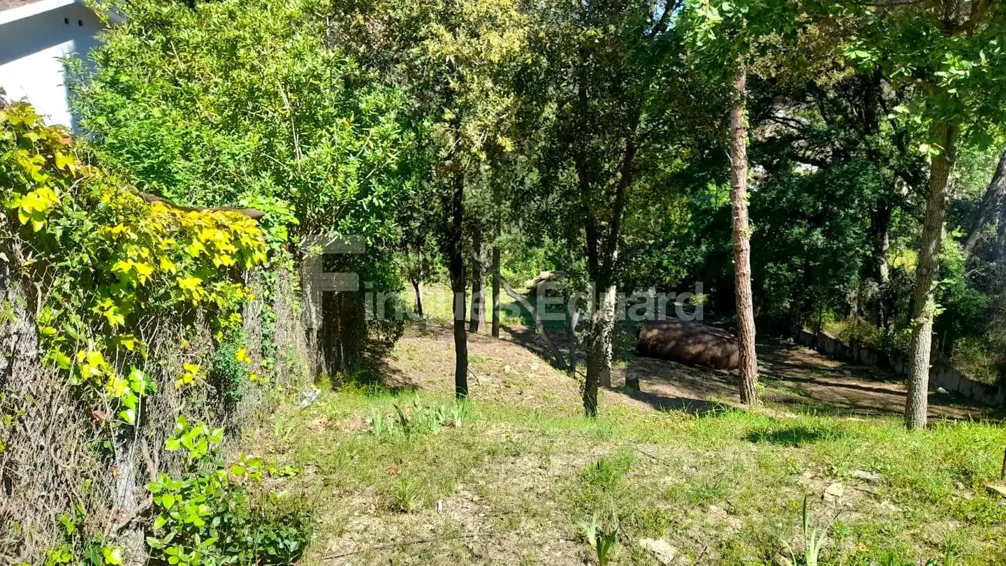 Lands and plots for sale in Nucli Urbà