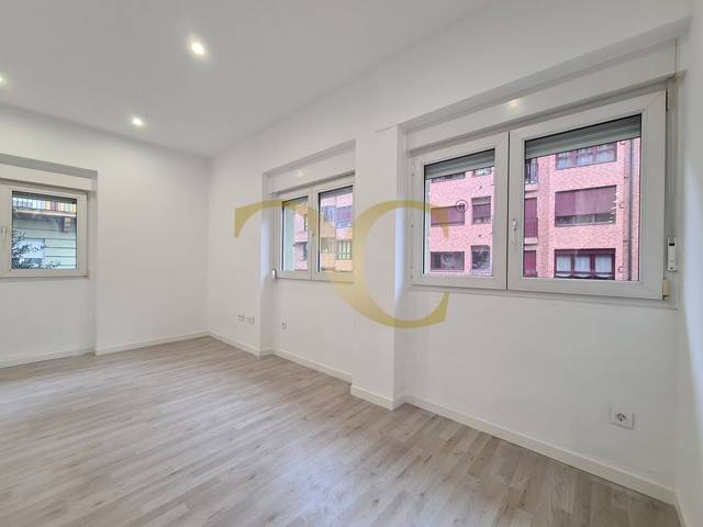 Piso en Venta en Calle José Ramón Zaragoza en Masip