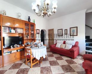 Living room of Single-family semi-detached for sale in Vélez-Málaga  with Air Conditioner, Terrace and Furnished