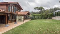 Garden of House or chalet for sale in Seva  with Air Conditioner, Heating and Private garden