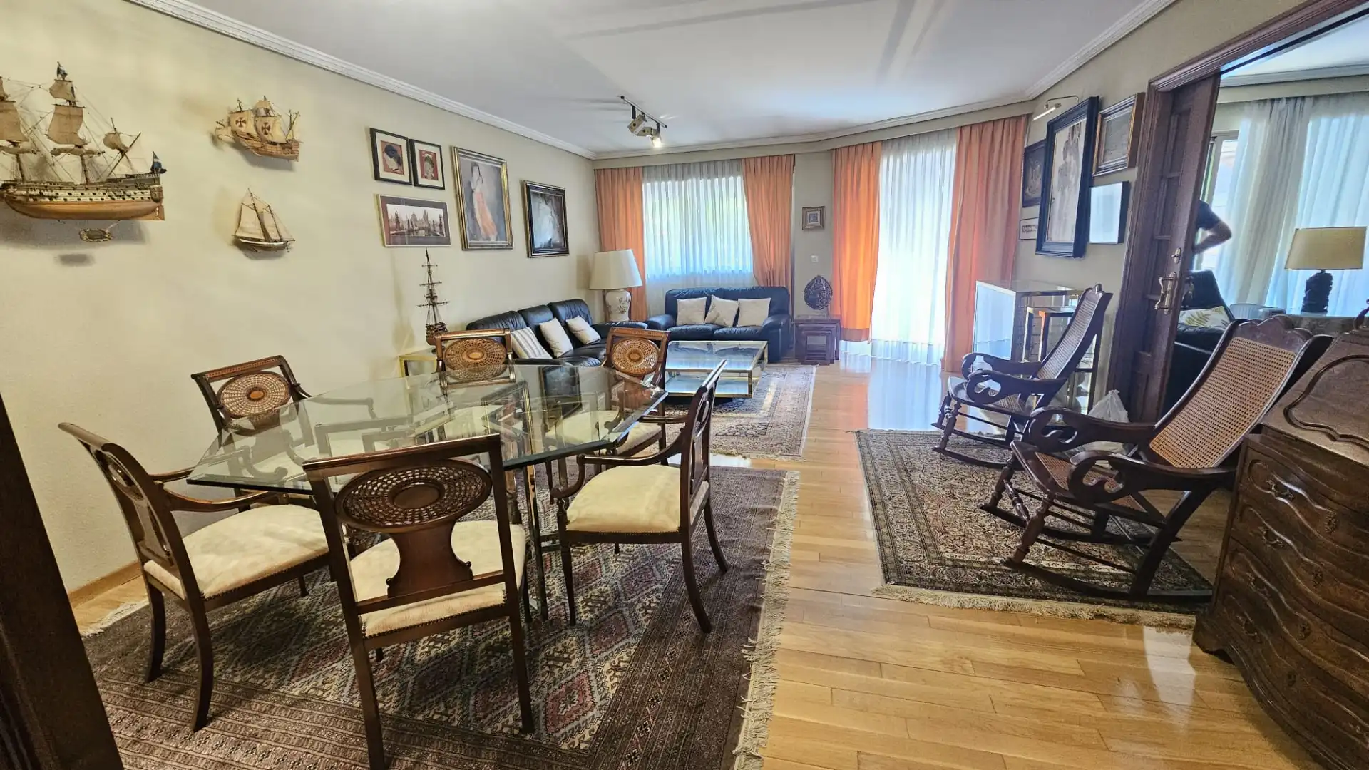 Wohnzimmer von Wohnung zum Verkauf in Madrid mit Klimaanlage, Heizung und Privatgarten