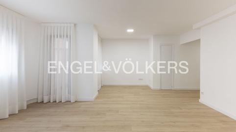 Photo 4 of Flat for rent in Avinguda D'aragó, Mestalla,  Valencia Capital