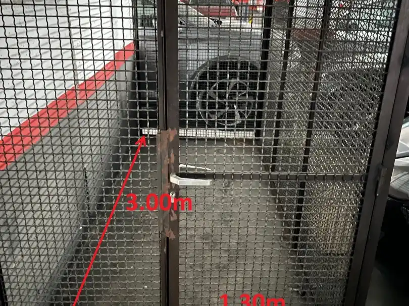 Außenansicht von Garage zur Miete in L'Hospitalet de Llobregat