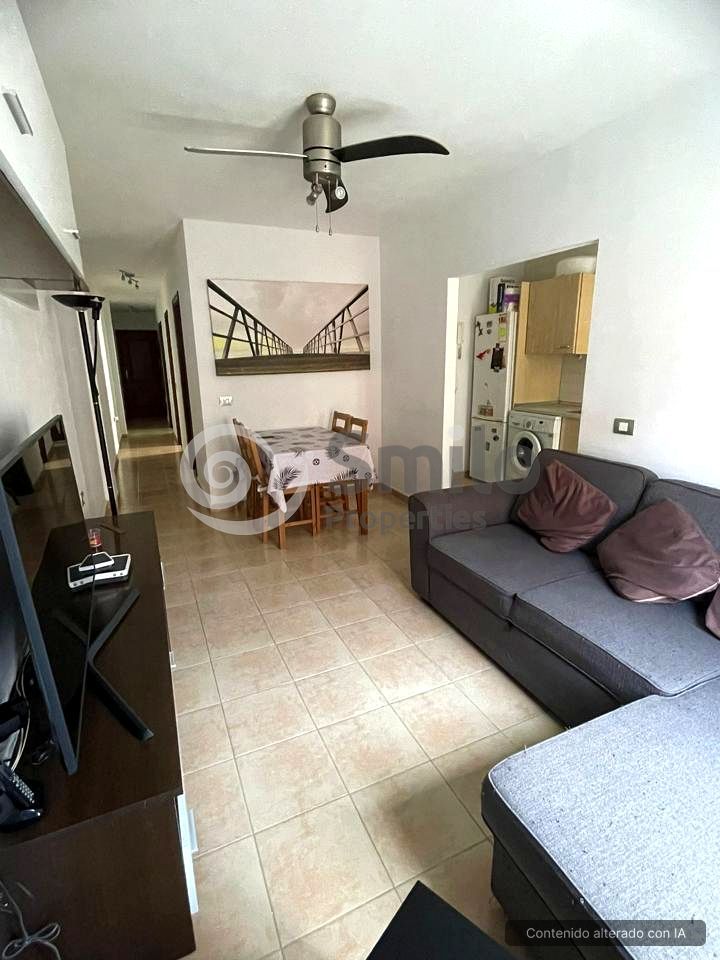 Sala d'estar de Planta baixa en venda en Granadilla de Abona amb Moblat