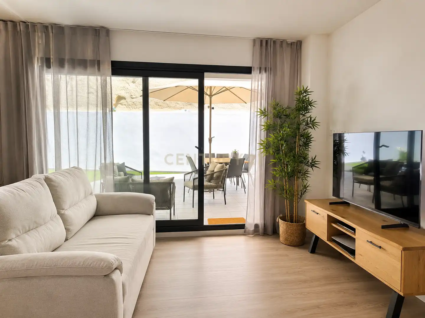 Wohnzimmer von Wohnungen zur Miete in Benalmádena mit Klimaanlage, Waschmaschine und Gemeinschaftspool