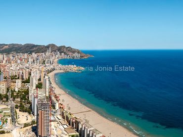 Appartement compact avec piscine à vendre à Playa de Poniente