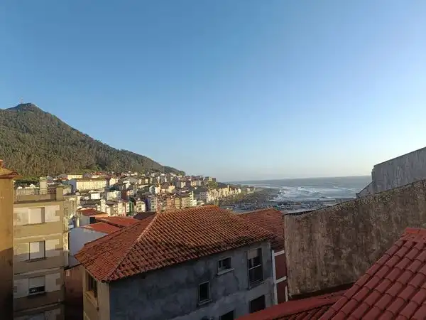 Vista exterior de Casa adosada en venda en A Guarda   amb Terrassa i Traster