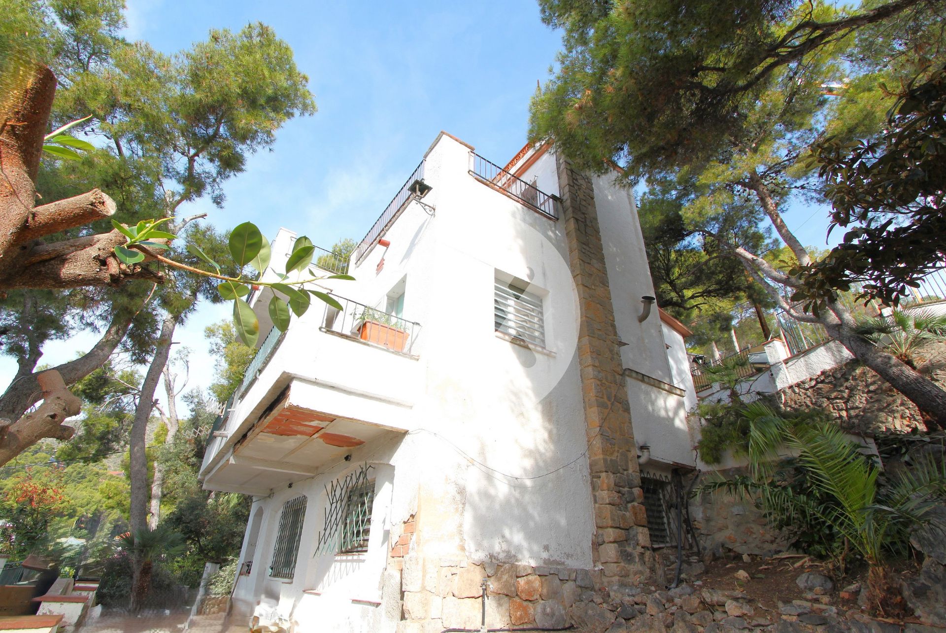 Vista exterior de Casa o chalet en venta en Castelldefels con Jardín privado y Piscina