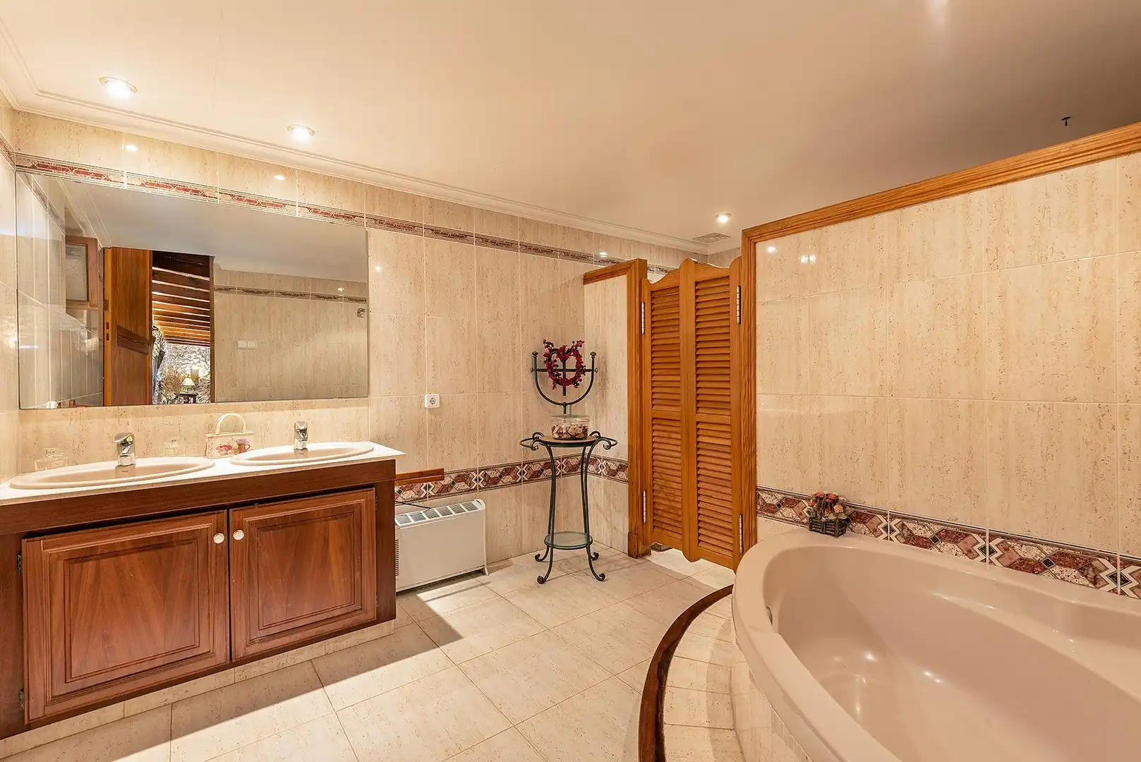 Baño de Finca rústica en venta en  Palma de Mallorca con Calefacción, Jardín privado y Terraza