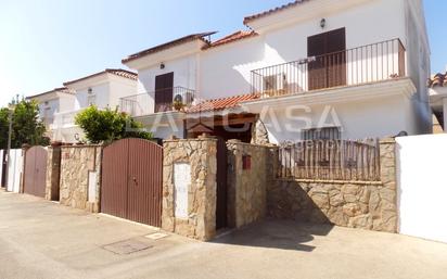 Exterior view of Single-family semi-detached for sale in Sanlúcar de Barrameda