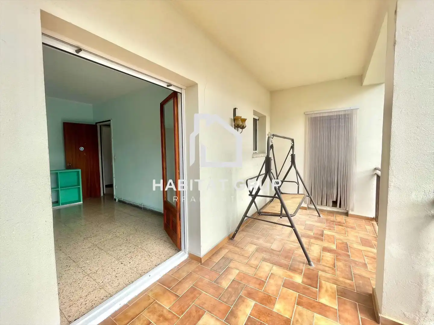 Vista exterior de Casa adosada en venta en Banyoles con Aire acondicionado, Calefacción y Jardín privado