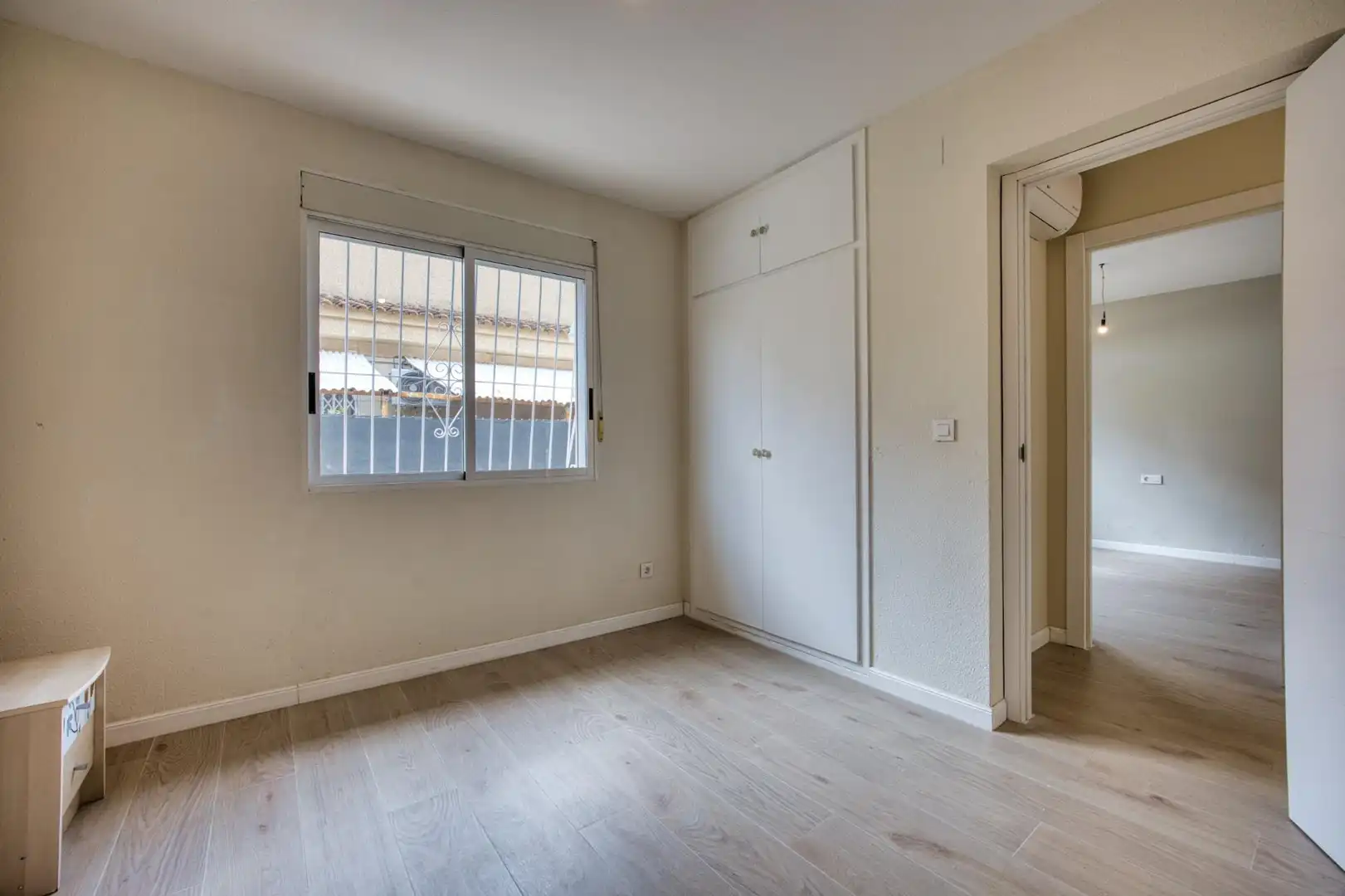 Habitación de Casa o chalet en venta en Mutxamel con Aire acondicionado, Calefacción y Jardín privado