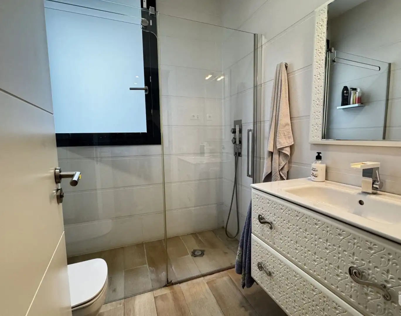 Baño de Casa o chalet en venta en Cubelles con Aire acondicionado, Calefacción y Jardín privado