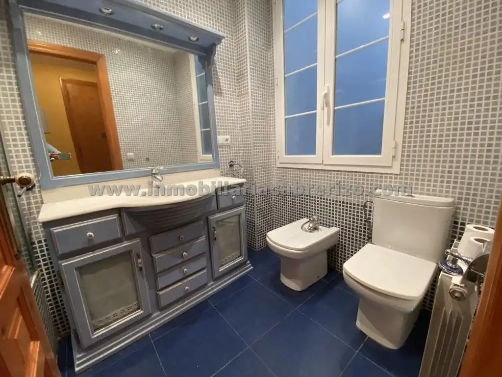 Flat for sale in Calle María Zambrano, imagen 3