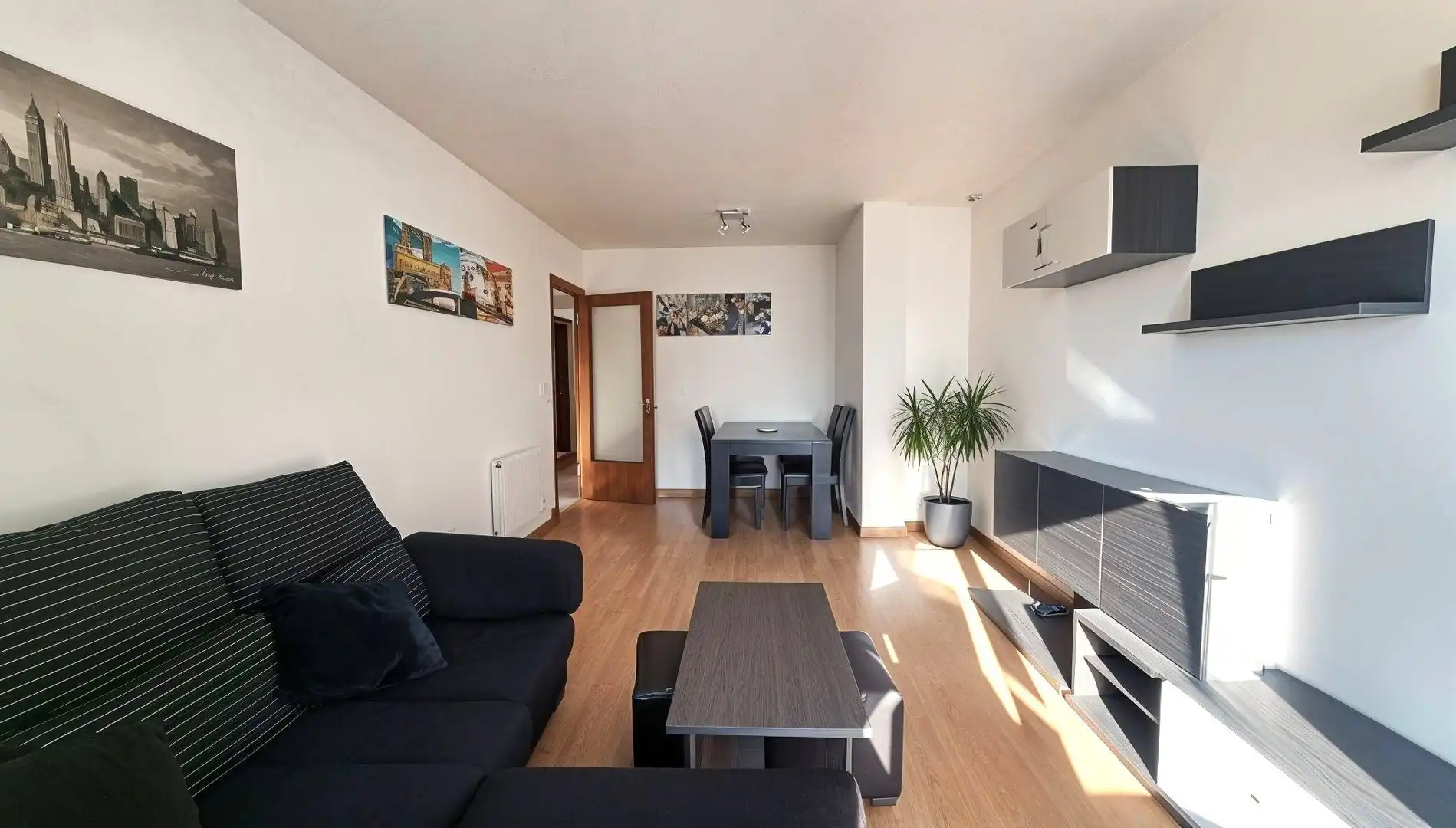 Sala de estar de Piso en venta en Reus con Aire acondicionado, Calefacción y Parquet