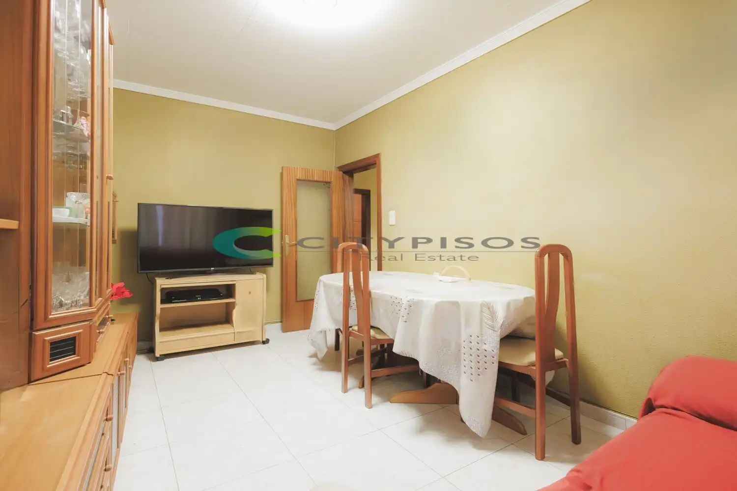 Comedor de Piso en venta en Barcelona con Aire acondicionado, Horno y Alarma
