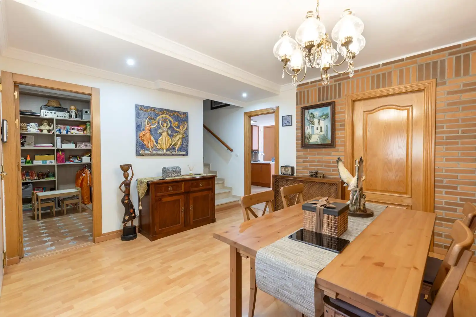Esszimmer von Einfamilien-Reihenhaus zum Verkauf in Armilla mit Heizung und Abstellraum