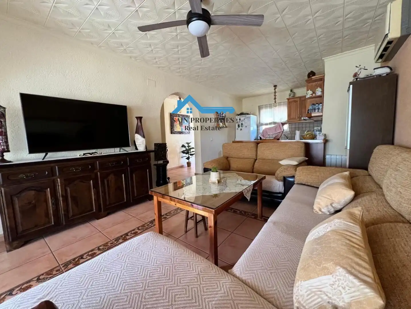 Sala de estar de Casa o chalet en venta en La Nucia con Aire acondicionado, Calefacción y Jardín privado