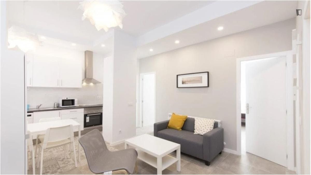Sala de estar de Apartamento de alquiler en  Madrid Capital con Amueblado, Horno y Lavadora
