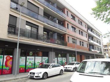 Aparcament en venda a C/ Josep Tarradellas