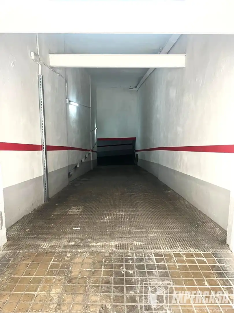 Parkplatz zum Verkauf in Quatre Carreres, imagen 5