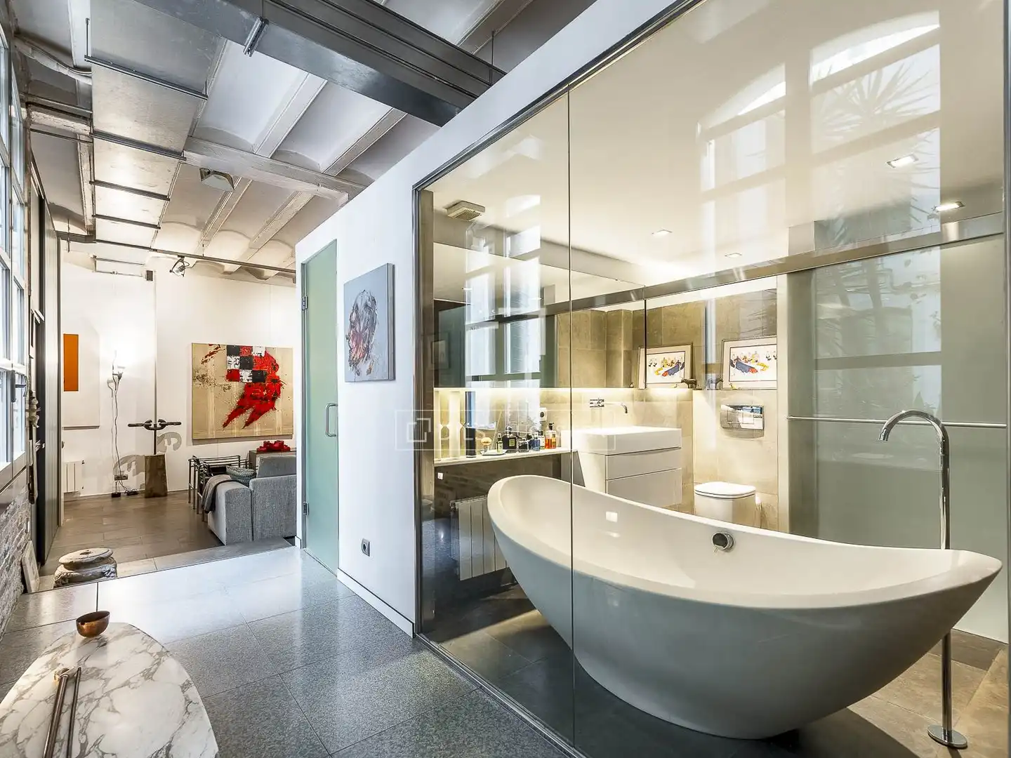 Baño de Piso en venta en Barcelona con Calefacción y Trastero
