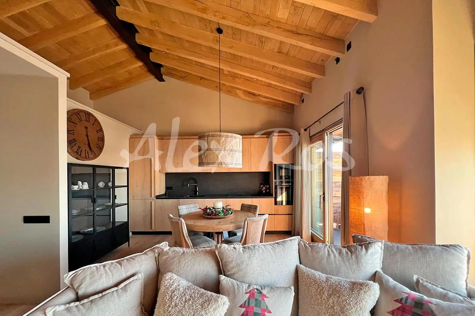 Sala de estar de Casa o chalet en venta en Llívia con Calefacción, Jardín privado y Parquet