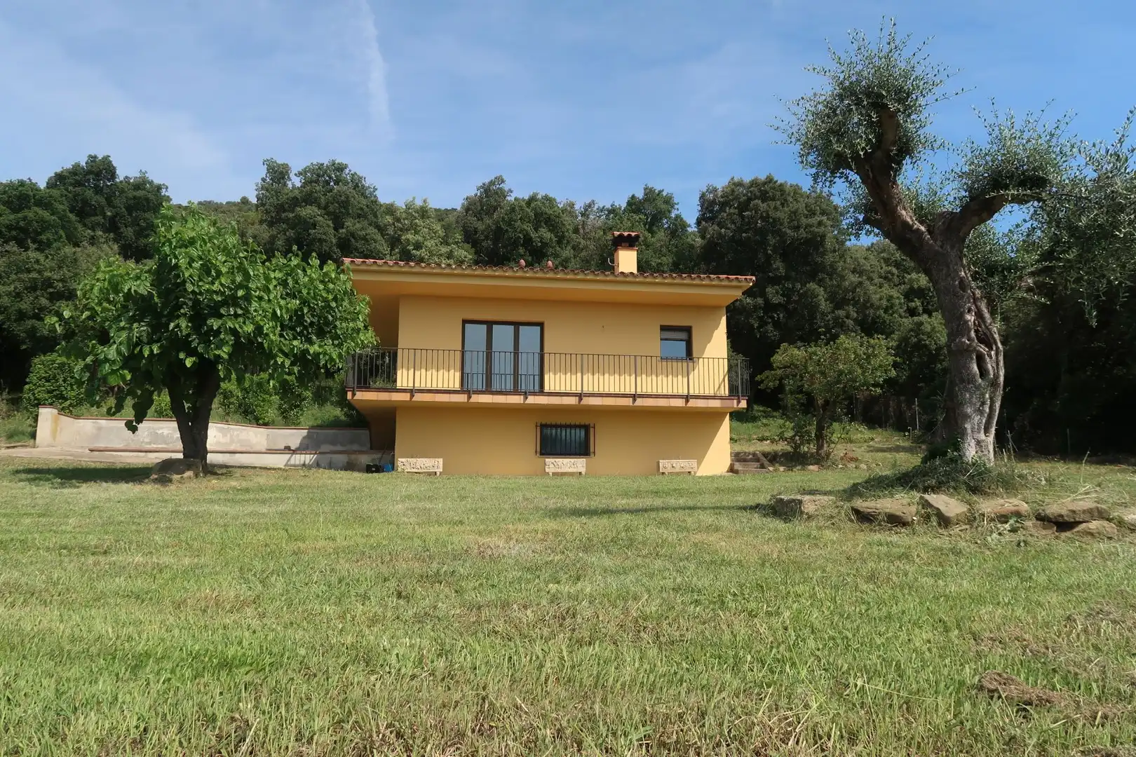 Vista exterior de Finca rústica en venda en Canet d'Adri amb Calefacció i Terrassa