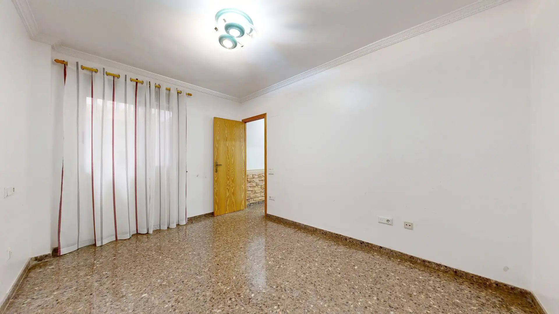 Flat for sale in Almussafes  with Terrace and Balcony