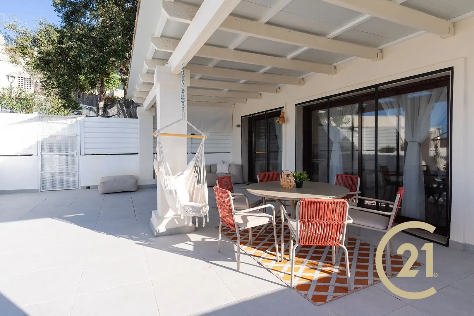 Terraza de Casa adosada en venta en Ojén con Aire acondicionado, Calefacción y Jardín privado