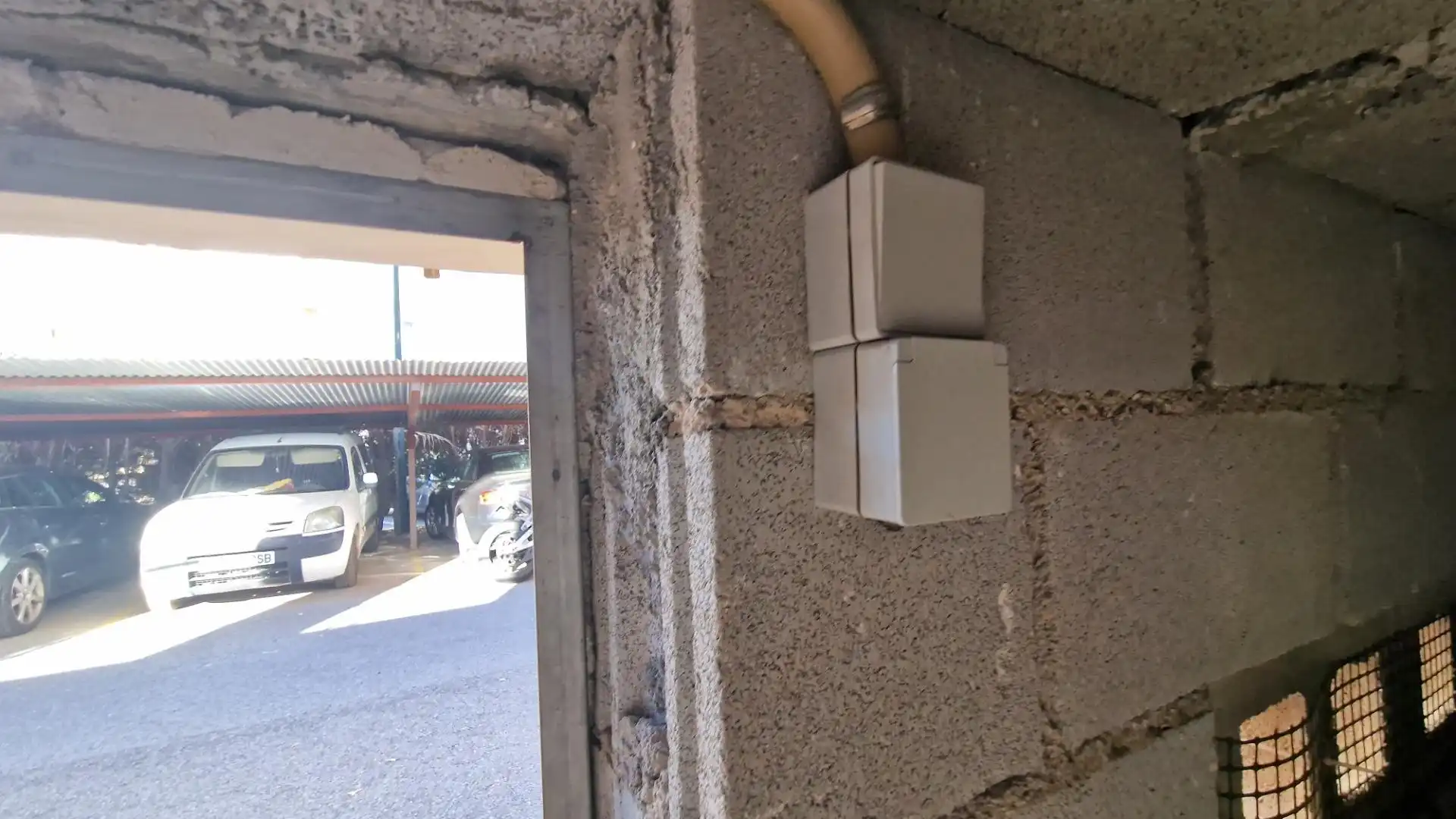 Vista exterior de Local en venta en Alicante / Alacant