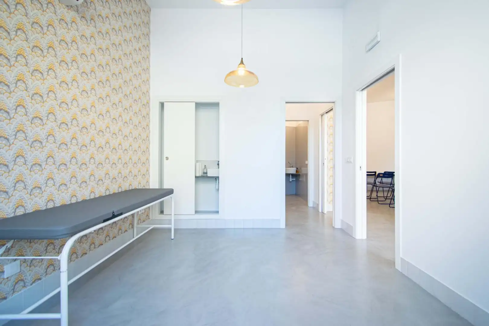 Commercial properties for sale in Sevilla  with Air Conditioner