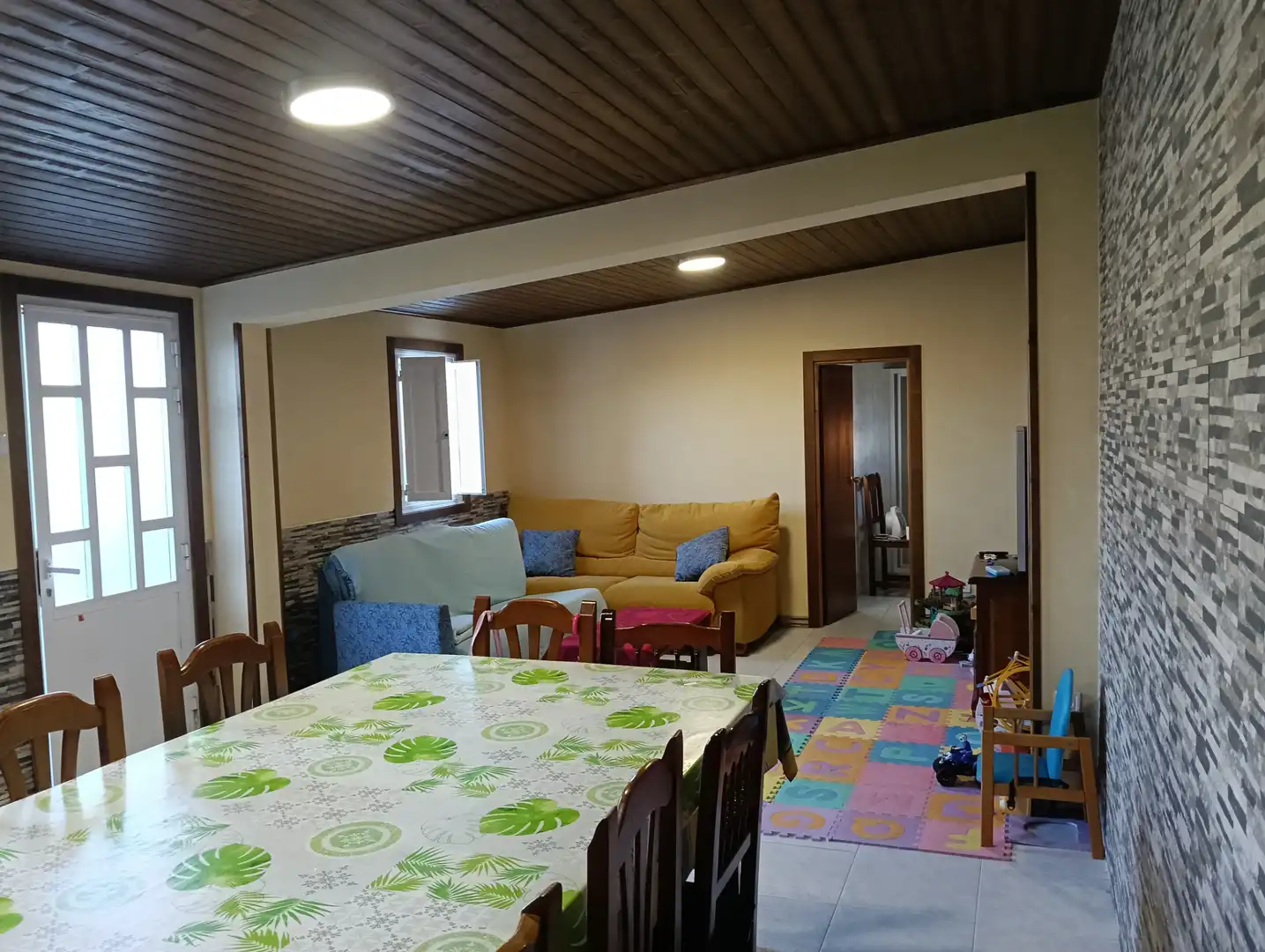 Sala de estar de Casa o chalet en venta en Vilasantar con Calefacción y Trastero