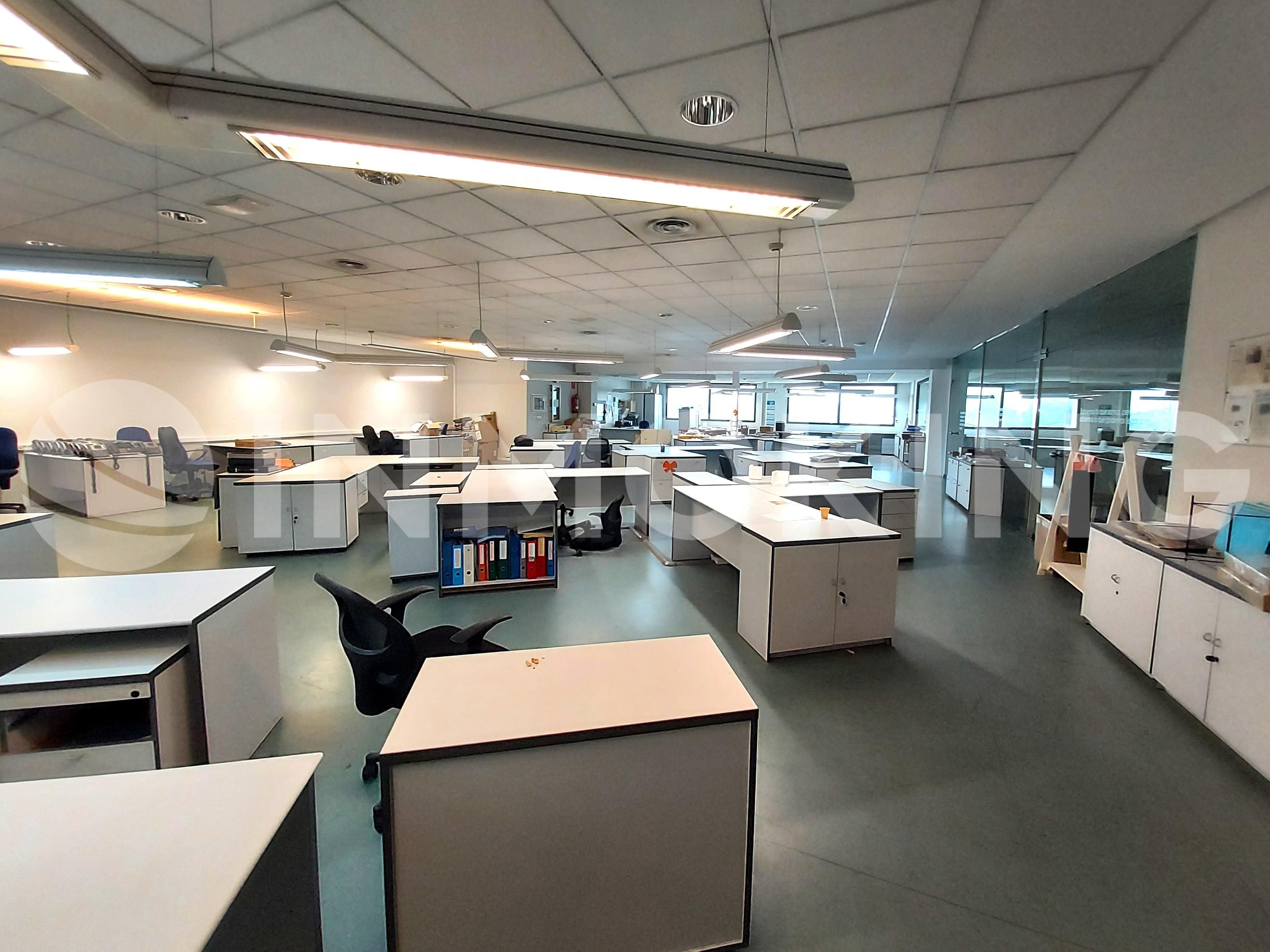 Oficina de lloguer en Alcàsser amb Aire condicionat, Traster i Alarma
