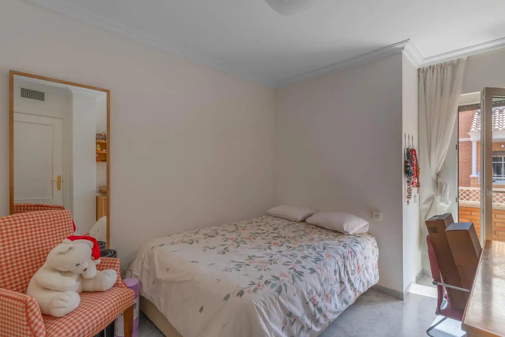 Dormitori de Dúplex en venda en Almería amb Aire condicionat, Calefacció i Jardí privat
