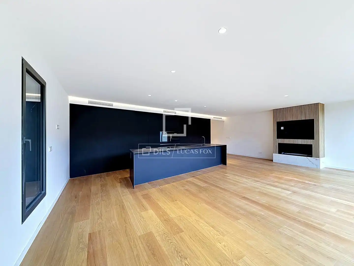 Sala d'estar de Pis en venda en Madrid amb Aire condicionat, Calefacció i Parquet